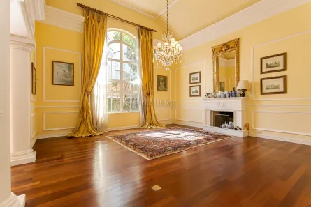 Casa com 4 Quartos à venda, 566m² no Santa Felicidade, Curitiba