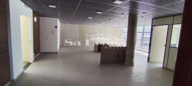 Sala Comercial com 3 Quartos para alugar, 124m² no Centro, São Paulo