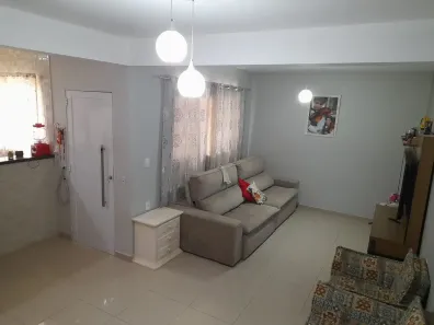 Sobrado com 2 Quartos à venda, 230m² no Curral, Ibiúna