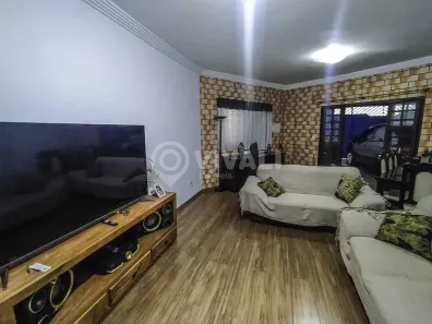 Casa com 3 Quartos à venda, 195m² no Vila Cruzeiro, Itatiba