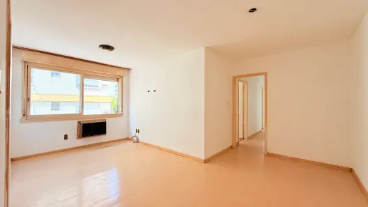 Apartamento com 3 Quartos à venda, 100m² no Mont Serrat, Porto Alegre