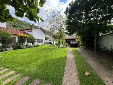 Casa com 4 Quartos à venda, 442m² no Itacoatiara, Niterói