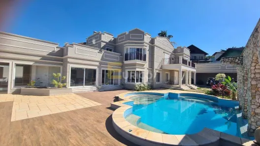 Casa de Condomínio com 4 Quartos à venda, 750m² no Chácaras Alpina, Valinhos