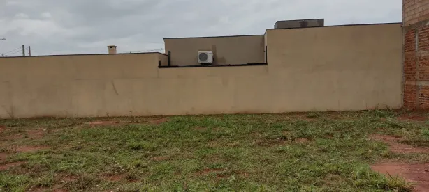 Lote/Terreno à venda, 450m² no , Icém