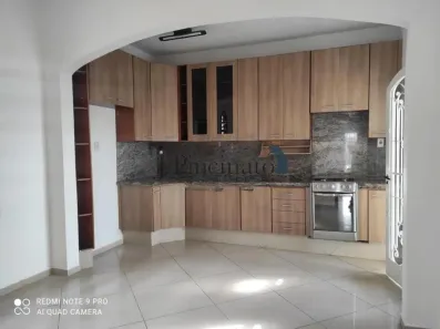 Casa com 4 Quartos à venda, 252m² no Cidade Luiza, Jundiaí