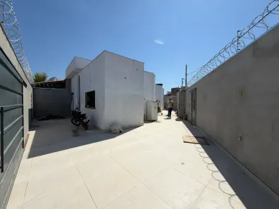 Casa com 3 Quartos à venda, 120m² no Carmelo, Montes Claros
