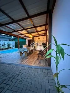 Casa com 3 Quartos à venda, 236m² no Fátima, Joinville