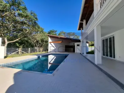 Casa de Condomínio com 4 Quartos para alugar, 400m² no , Guararema