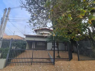 Sobrado com 4 Quartos à venda, 265m² no Jardim Aurélia, Campinas