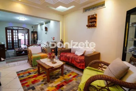 Sobrado com 3 Quartos à venda, 200m² no Vila Assunção, Santo André