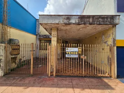Casa com 3 Quartos à venda, 131m² no Campos Elíseos, Ribeirão Preto