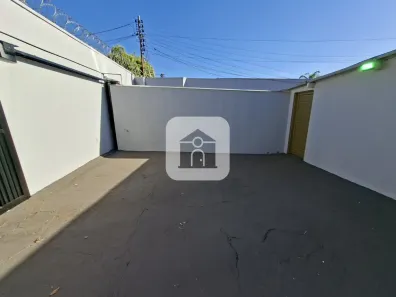 Casa com 1 Quarto para alugar, 60m² no Tibery, Uberlândia