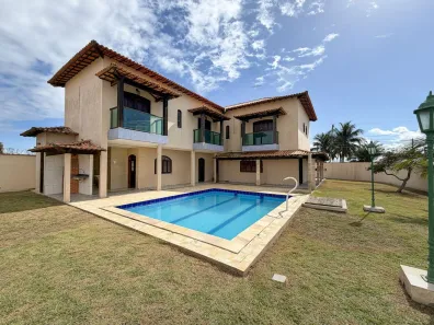 Casa com 6 Quartos à venda, 345m² no Centro (Praia Seca), Araruama