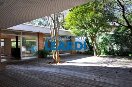Casa com 4 Quartos à venda, 1009m² no Alto de Pinheiros, São Paulo