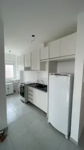 Apartamento com 2 Quartos para alugar, 48m² no Califórnia, Londrina