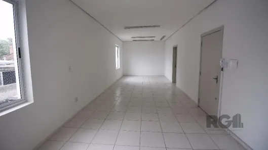 Sala Comercial com 1 Quarto para alugar, 42m² no Passo da Areia, Porto Alegre