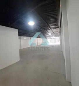 Galpão/Depósito/Armazém para alugar, 244m² no Vila Nossa Senhora de Fátima, Botucatu