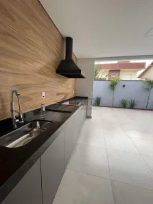 Casa com 3 Quartos à venda, 250m² no Parque Ortolândia, Hortolândia