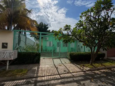 Casa com 2 Quartos à venda, 60m² no Residencial Coxipó, Cuiabá