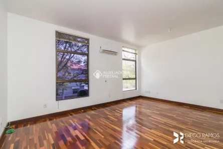 Sala Comercial para alugar, 31m² no São João, Porto Alegre