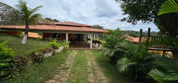 Fazenda/Sítio com 11 Quartos à venda, 5000m² no , Esmeraldas