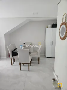 Apartamento com 2 Quartos à venda, 60m² no Ingleses do Rio Vermelho, Florianópolis