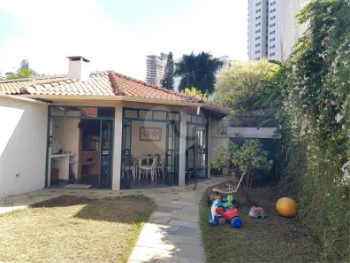 Sobrado com 3 Quartos à venda, 288m² no Jardim das Bandeiras, São Paulo