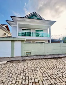 Casa de Condomínio com 4 Quartos para alugar, 315m² no Vargem Pequena, Rio de Janeiro