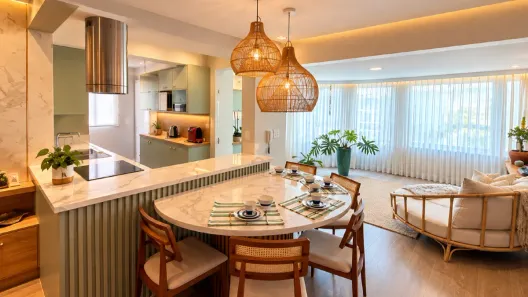 Apartamento com 2 Quartos à venda, 98m² no Pioneiros, Balneário Camboriú