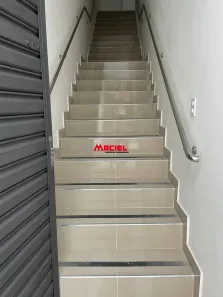 Prédio Comercial para alugar, 105m² no Campos de São José, São José dos Campos