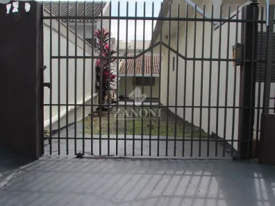 Casa com 2 Quartos para alugar, 70m² no Jardim Bertioga, Maringá