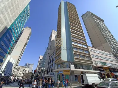 Sala Comercial com 4 Quartos para alugar, 73m² no Centro, Curitiba
