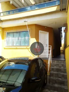 Sobrado com 3 Quartos à venda, 220m² no Vila Luzita, Santo André