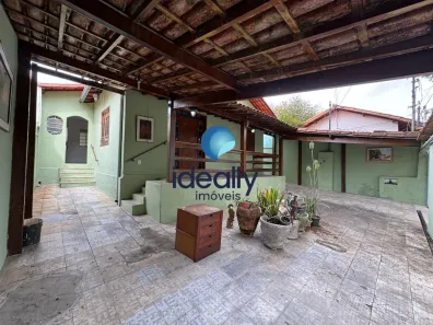 Casa com 3 Quartos para alugar, 242m² no Alípio de Melo, Belo Horizonte
