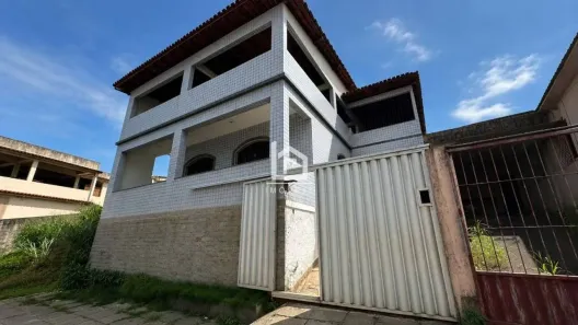 Casa com 4 Quartos à venda, 470m² no Alto Lage, Cariacica