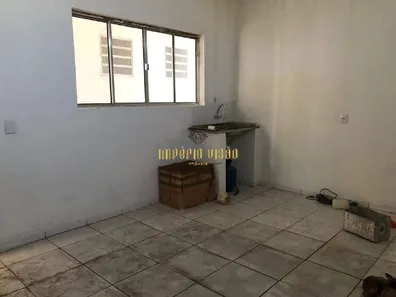 Sala Comercial para alugar, 38m² no Vila Figueira, Suzano