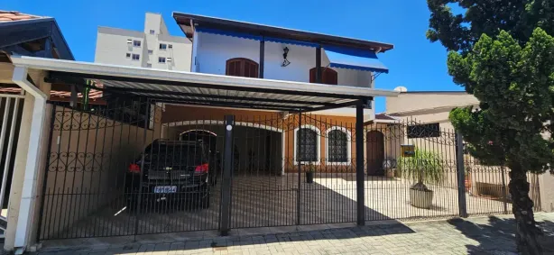 Casa com 3 Quartos à venda, 217m² no Vila Tatetuba, São José dos Campos