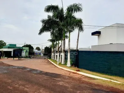 Lote/Terreno à venda, 450m² no Vivenda Dos Pescadores, Doutor Camargo