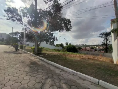 Lote/Terreno à venda, 300m² no Bosque São Francisco, Votorantim