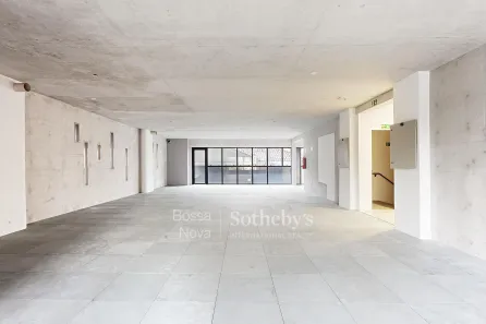 Prédio Comercial para alugar, 1400m² no Pinheiros, São Paulo
