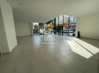 Ponto Comercial para alugar, 550m² no Vila Olímpia, São Paulo