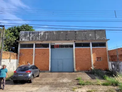 Galpão/Depósito/Armazém à venda, 367m² no Waldemar Hauer, Londrina