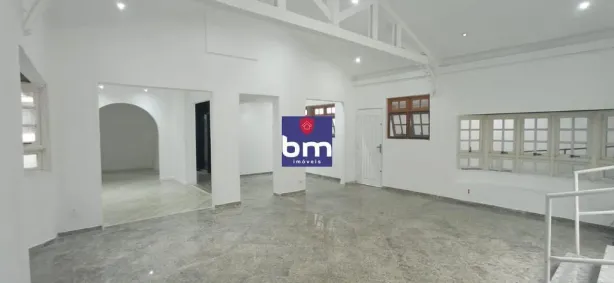 Ponto Comercial para alugar, 225m² no Vila Andrade, São Paulo