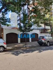 Sobrado com 3 Quartos para alugar, 400m² no Indianópolis, São Paulo