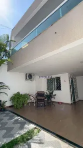 Casa com 4 Quartos à venda, 230m² no Passaré, Fortaleza