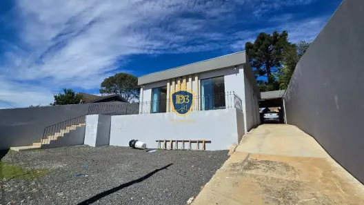 Casa com 3 Quartos à venda, 170m² no Uvaranas, Ponta Grossa