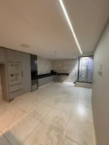 Casa de Condomínio com 3 Quartos à venda, 235m² no Capuava, Goiânia