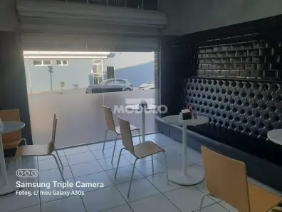 Imóvel Comercial com 3 Quartos à venda, 340m² no Jardim Patrícia, Uberlândia