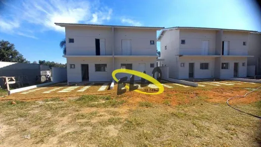 Casa com 2 Quartos à venda, 70m² no Chácara do Carmo, Vargem Grande Paulista
