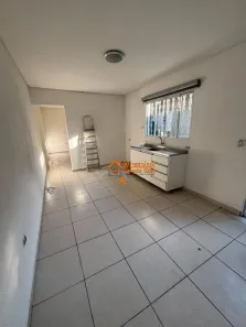Casa com 1 Quarto para alugar, 30m² no Cidade Brasil, Guarulhos